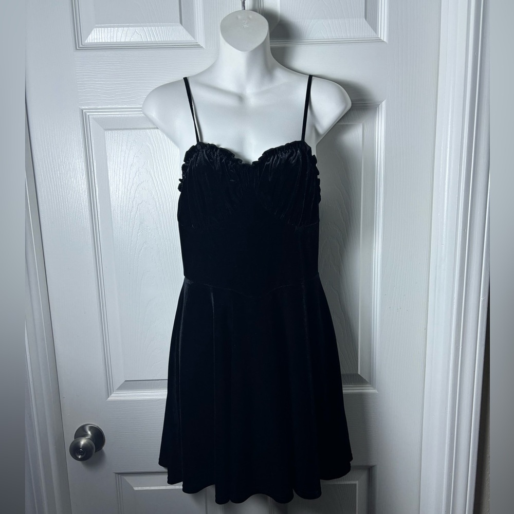Cider Black Velvet Mini Dress adjustable straps Size M